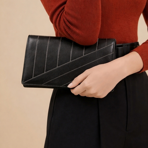 Vintage FENDI Black Clutch Ribbed Leather Brown White Whip-Stitch - Picture 2 of 11